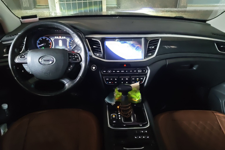 GAC Trumpchi GS7 2018 car image #12