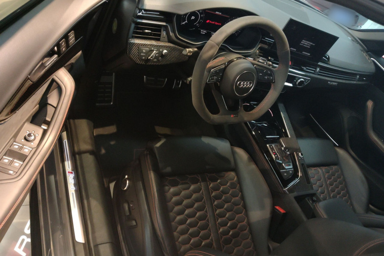 奥迪 奥迪RS 4 2022 汽车图片 #12