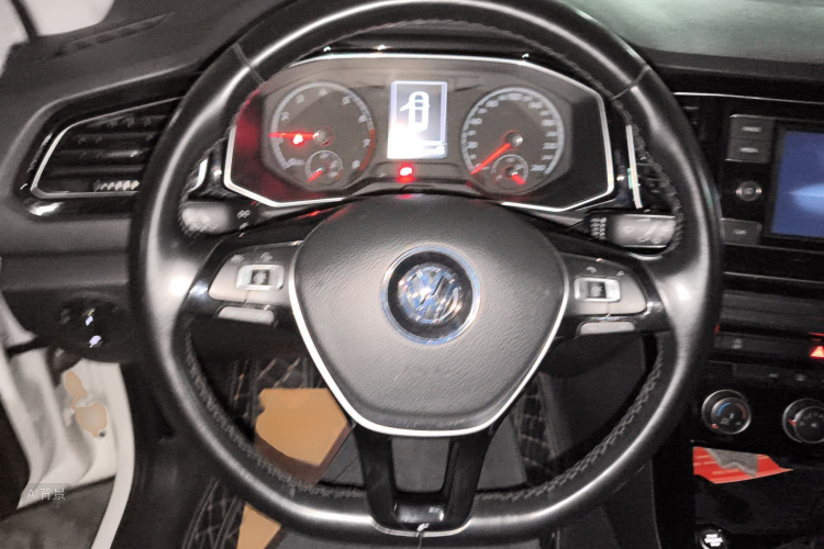 T-Roc 2018 #12 T-Roc 2018 car image #12