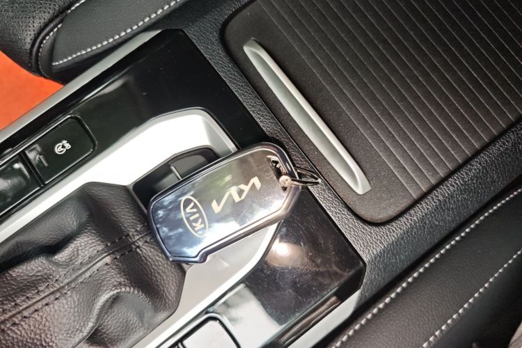 起亚 起亚K3 2020 汽车图片 #12