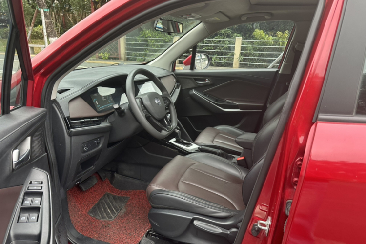 Changan CS15 2019 car image #12