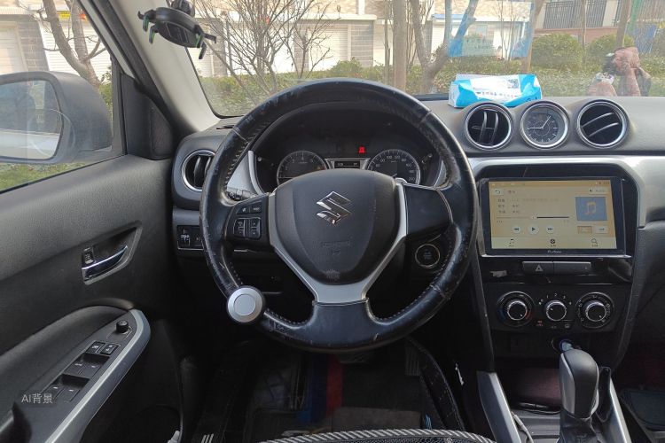 Suzuki Vitara 2016 image de voiture #12