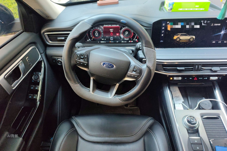 Ford Explorer 2023 image de voiture #12