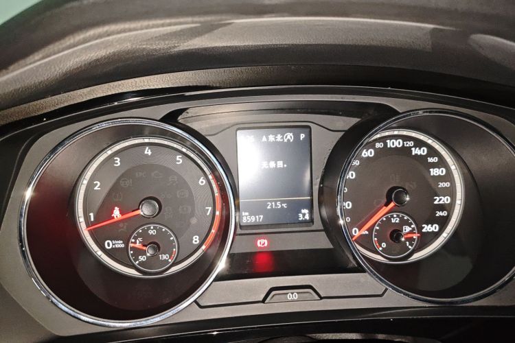 Volkswagen Tiguan L 2018 #12 Volkswagen Tiguan L 2018 car image #12
