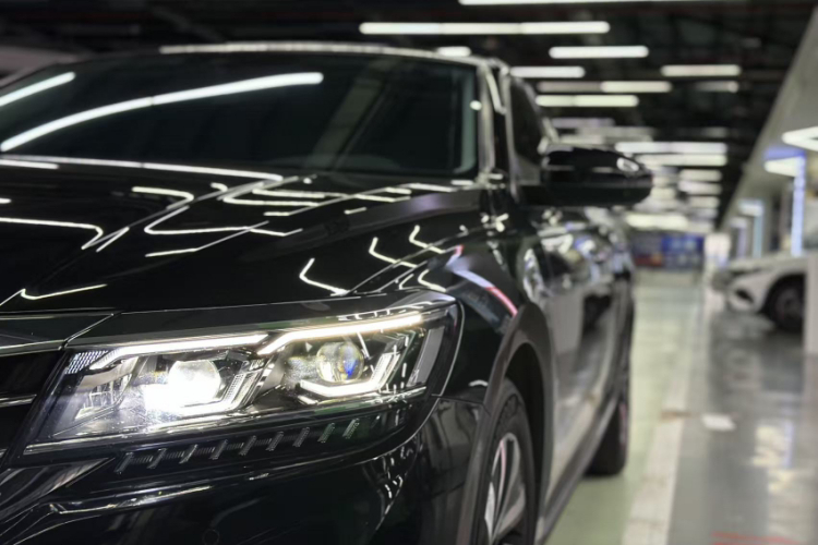 Volkswagen Passat New Energy 2021 immagine di auto #12