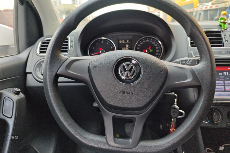 Polo 2015 #12 Polo 2015 car image #12