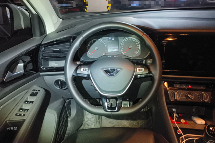 VS5 2020 car image #12