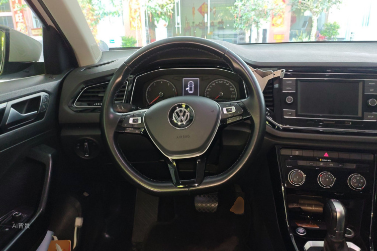 T-Roc 2019 #12 T-Roc 2019 car image #12