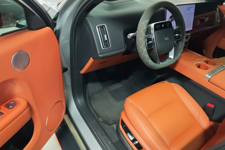 Li L7 2025 car image #12