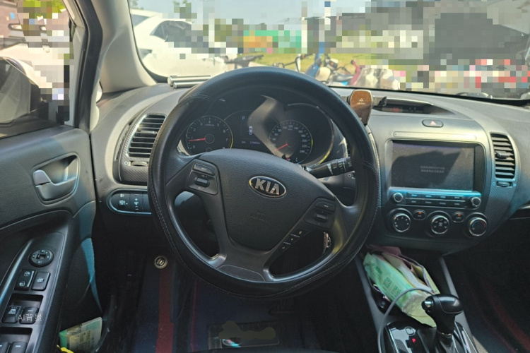 Kia K3 2016 изображение автомобиля #12