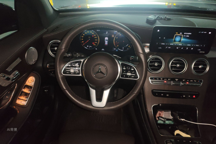 Mercedes-Benz GLC Class 2020 car image #12