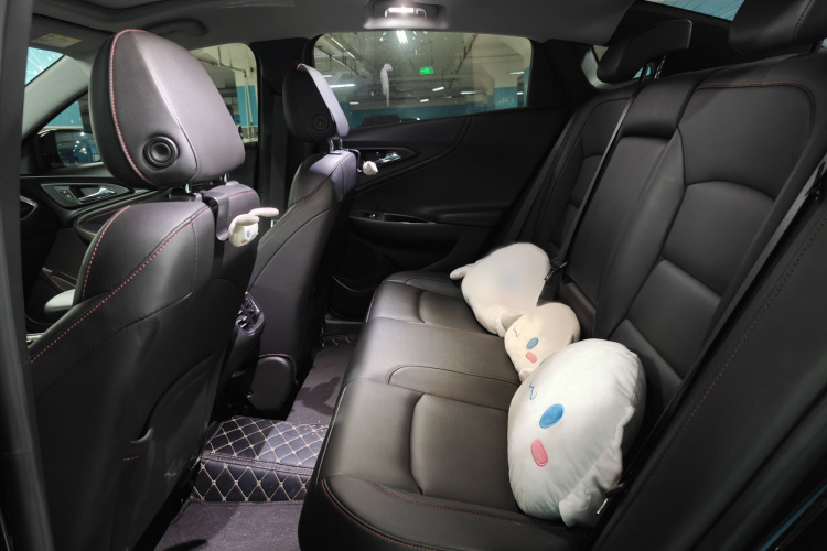 Chevrolet Malibu XL 2022 immagine di auto #12