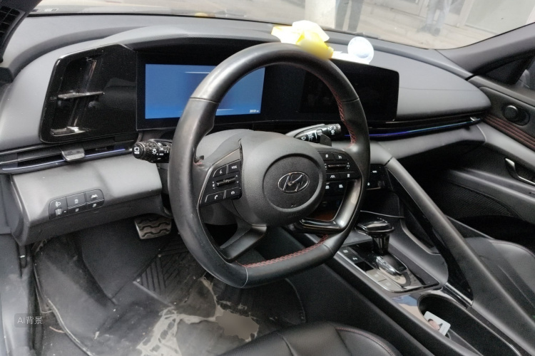 Hyundai Elantra 2021 immagine di auto #12