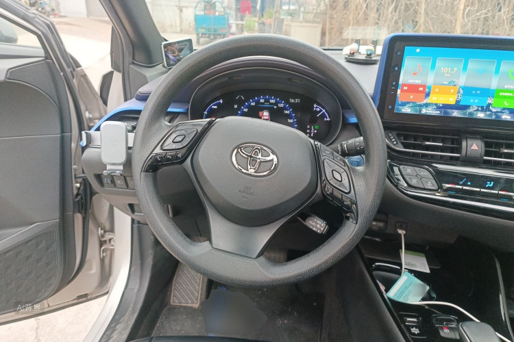 Toyota C-HR EV 2021 car image #12