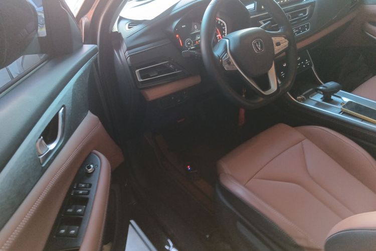 长安 长安CS75 2025 汽车图片 #12