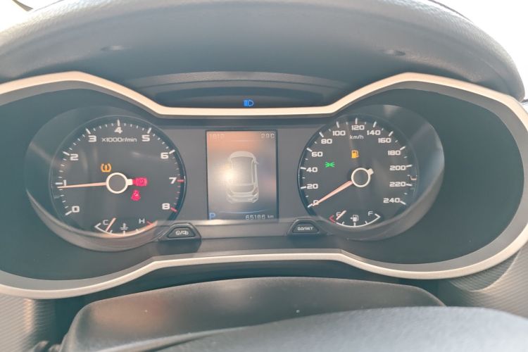 GEELY Emgrand GS 2018 #12 GEELY Emgrand GS 2018 car image #12