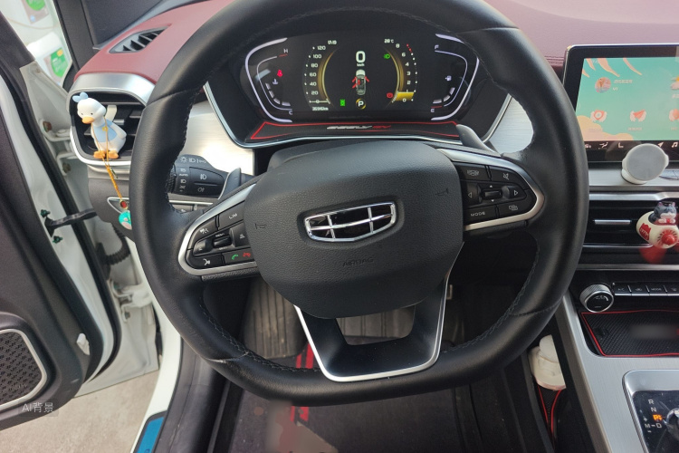GEELY Coolray 2019 #12 GEELY Coolray 2019 car image #12