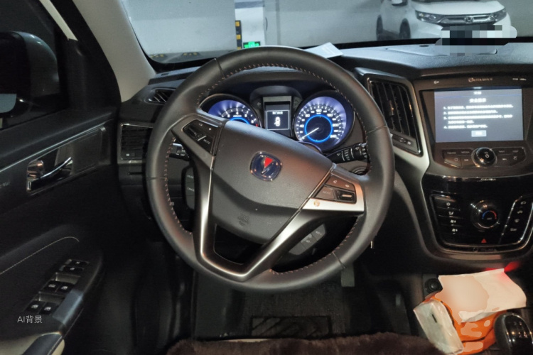 Changan CS35 2017 صورة سيارة #12