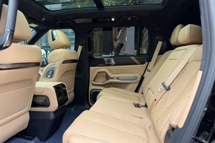 FangChengBao Leopard 8 2024 imagem de carro #12