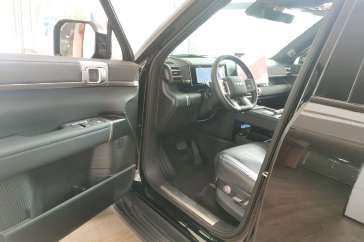 FangChengBao Tiger 7 2025 car image #12