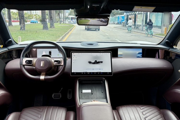 Avatr 11 2023 immagine di auto #12