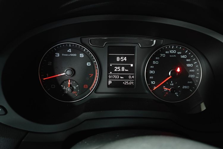 Audi Q3 2016 #12 Audi Q3 2016 car image #12