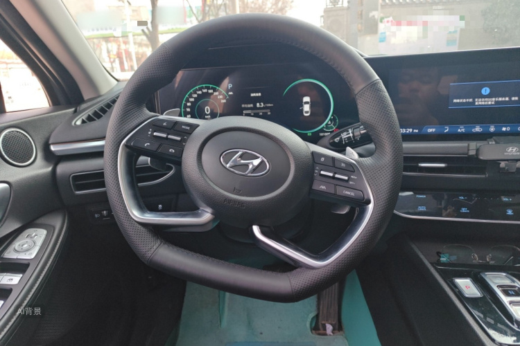 Hyundai Sonata 2020 immagine di auto #12