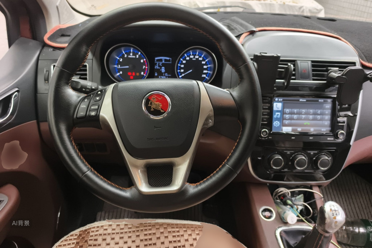 Forthing JOYEAR X5 2016 car image #12