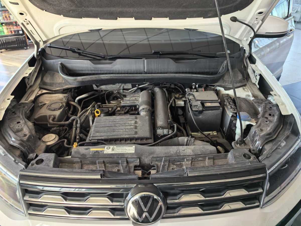 Volkswagen T-Cross 2021 #12 Volkswagen T-Cross 2021 car image #12