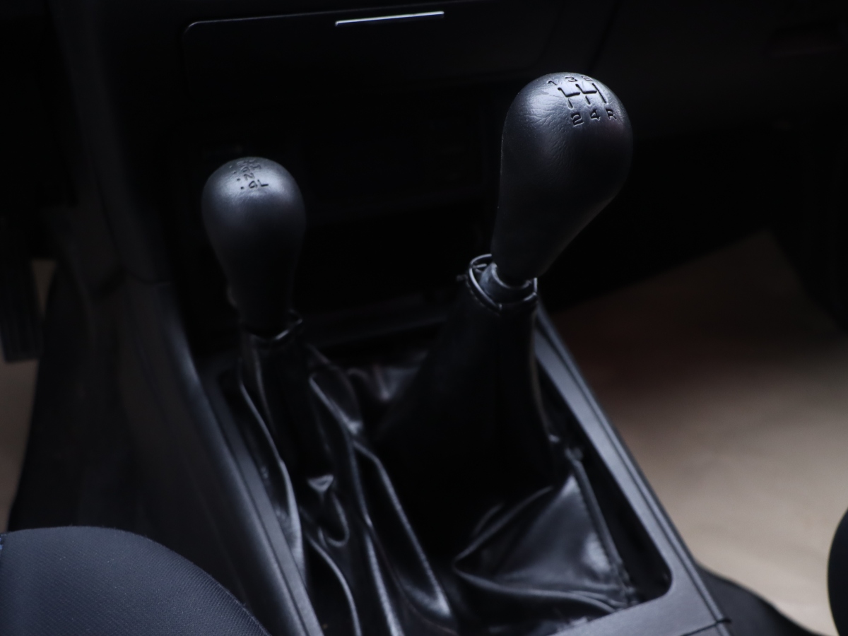 日产 日产帕拉丁 2016 汽车图片 #12