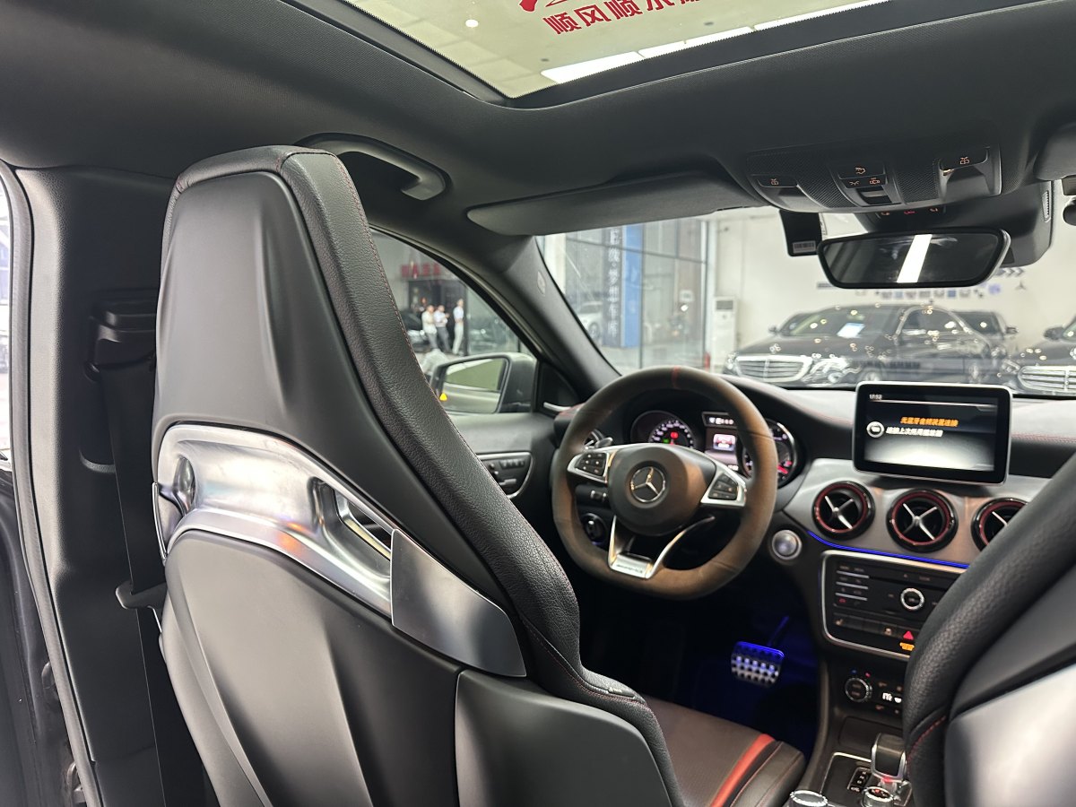 Mercedes-Benz GLA AMG 2016 car image #12