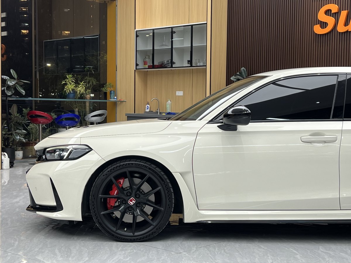 Honda Civic (Imported) 2023 car image #12