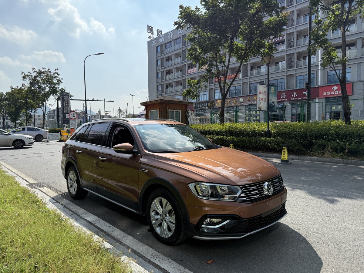 Volkswagen C-Trek 2017 immagine di auto #12