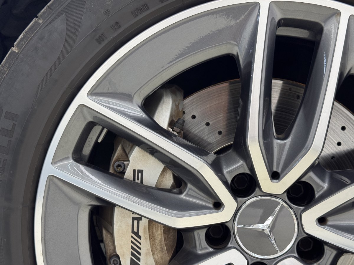 Mercedes-Benz GLB AMG 2020 immagine di auto #12