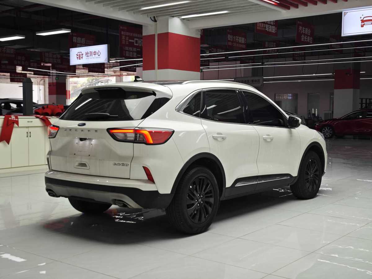 Ford Escape 2024 immagine di auto #12