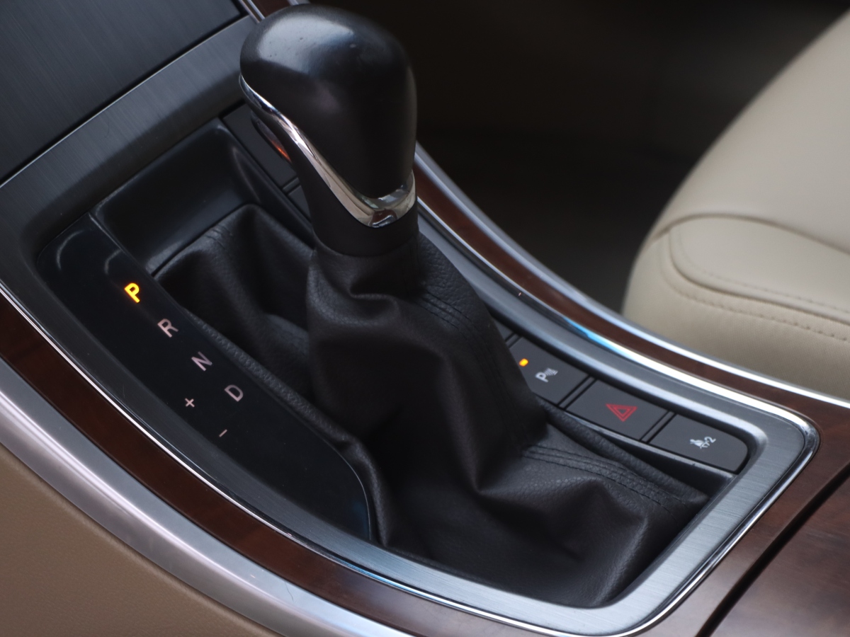 荣威 荣威950 2016 汽车图片 #12