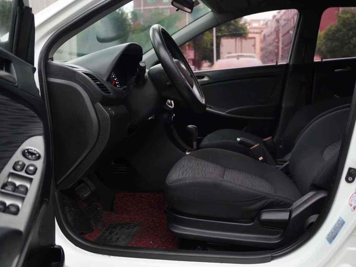 Hyundai Reina Hatchback 2017 #12 Hyundai Reina Hatchback 2017 imagen de coche #12