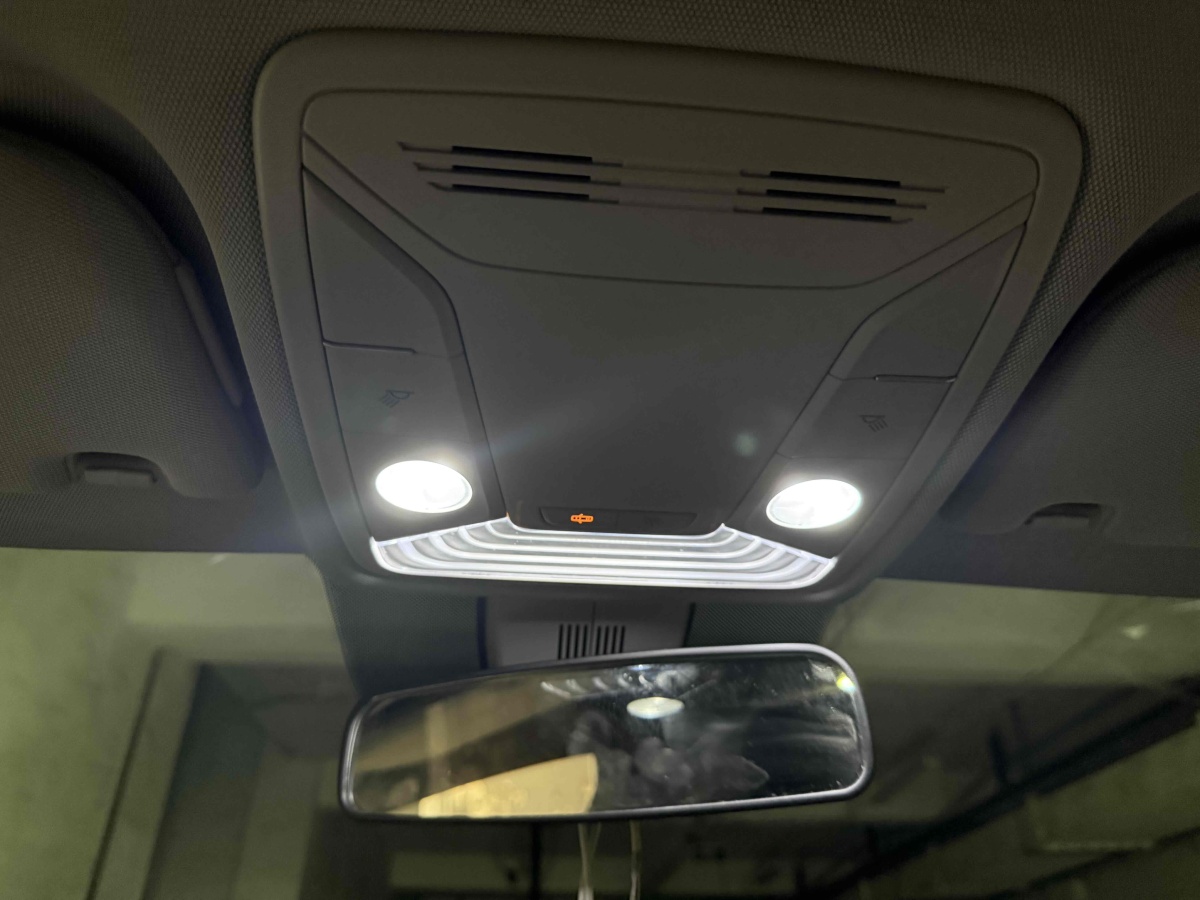 HongQi E-HS3 2020 #12 HongQi E-HS3 2020 immagine di auto #12