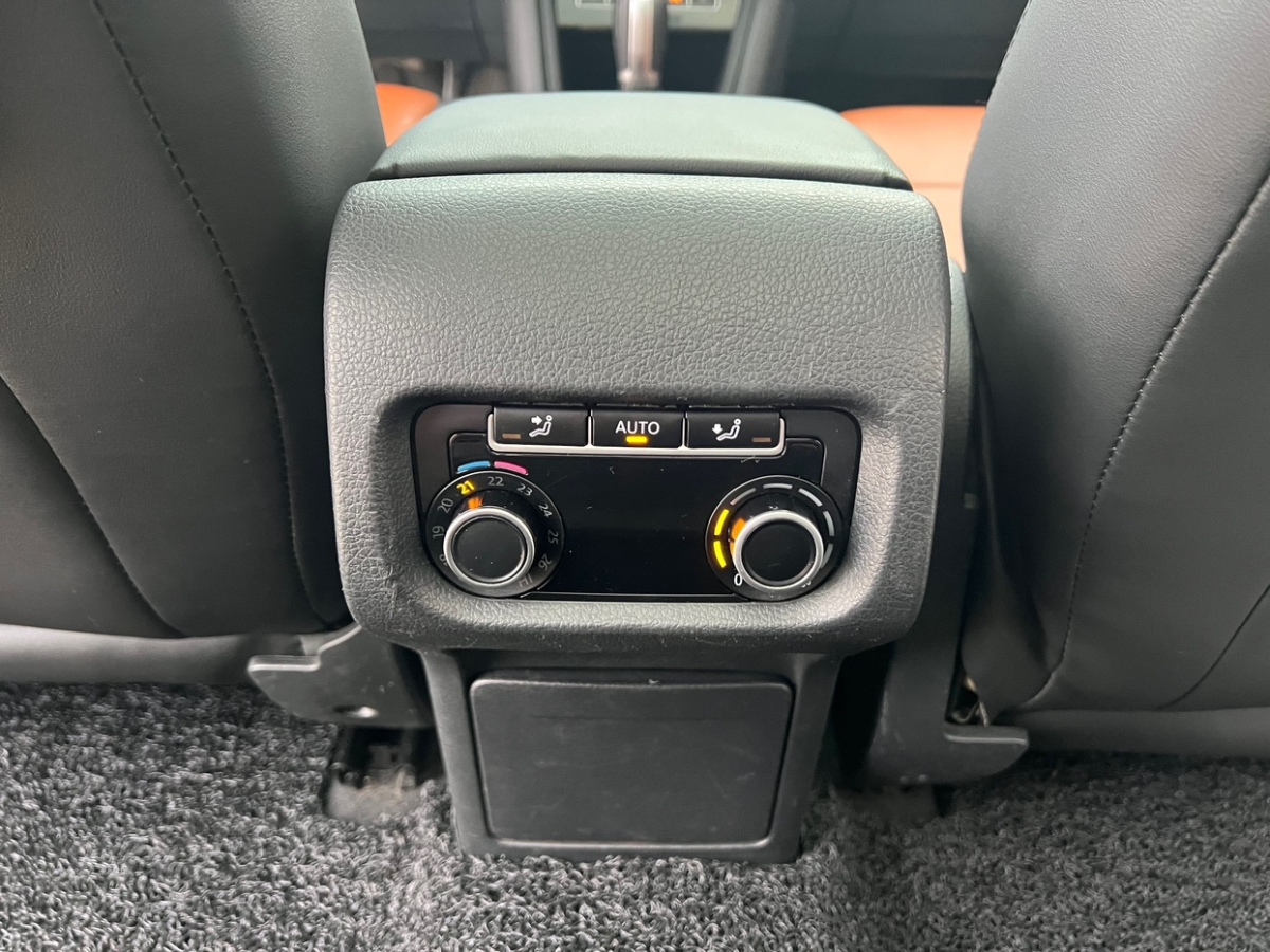 Volkswagen Sharan 2014 imagem de carro #12