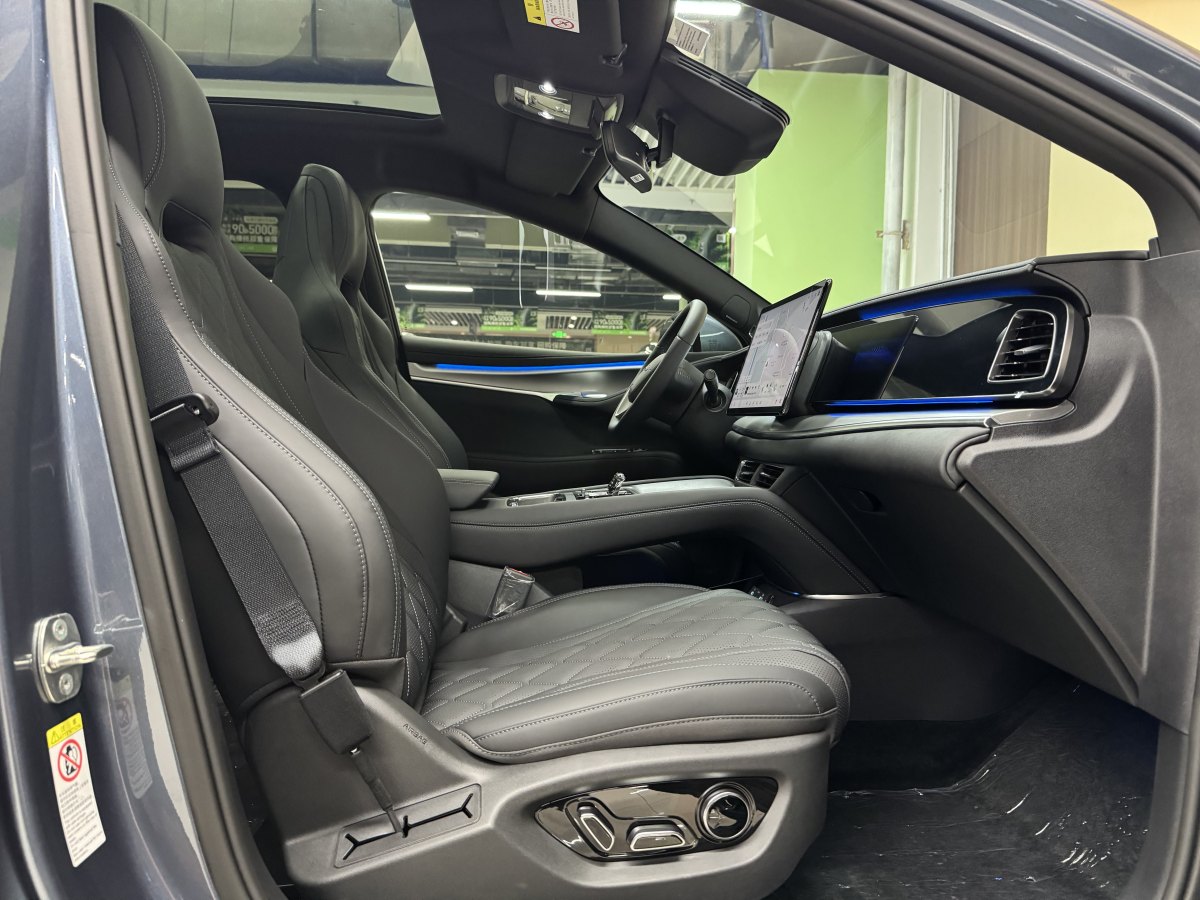 BYD Sea Lion 07 EV 2025 #12 BYD Sea Lion 07 EV 2025 car image #12