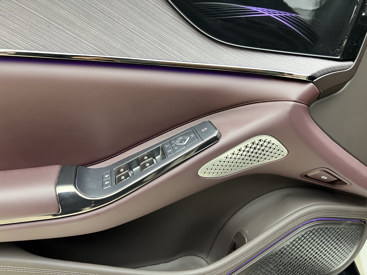 Denza Z9GT 2024 #12 Denza Z9GT 2024 car image #12