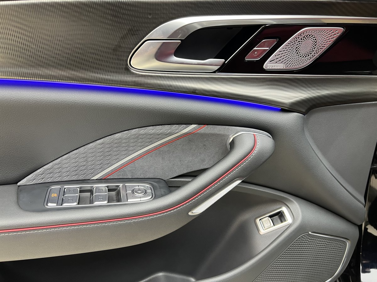 HongQi H6 2025 #12 HongQi H6 2025 car image #12