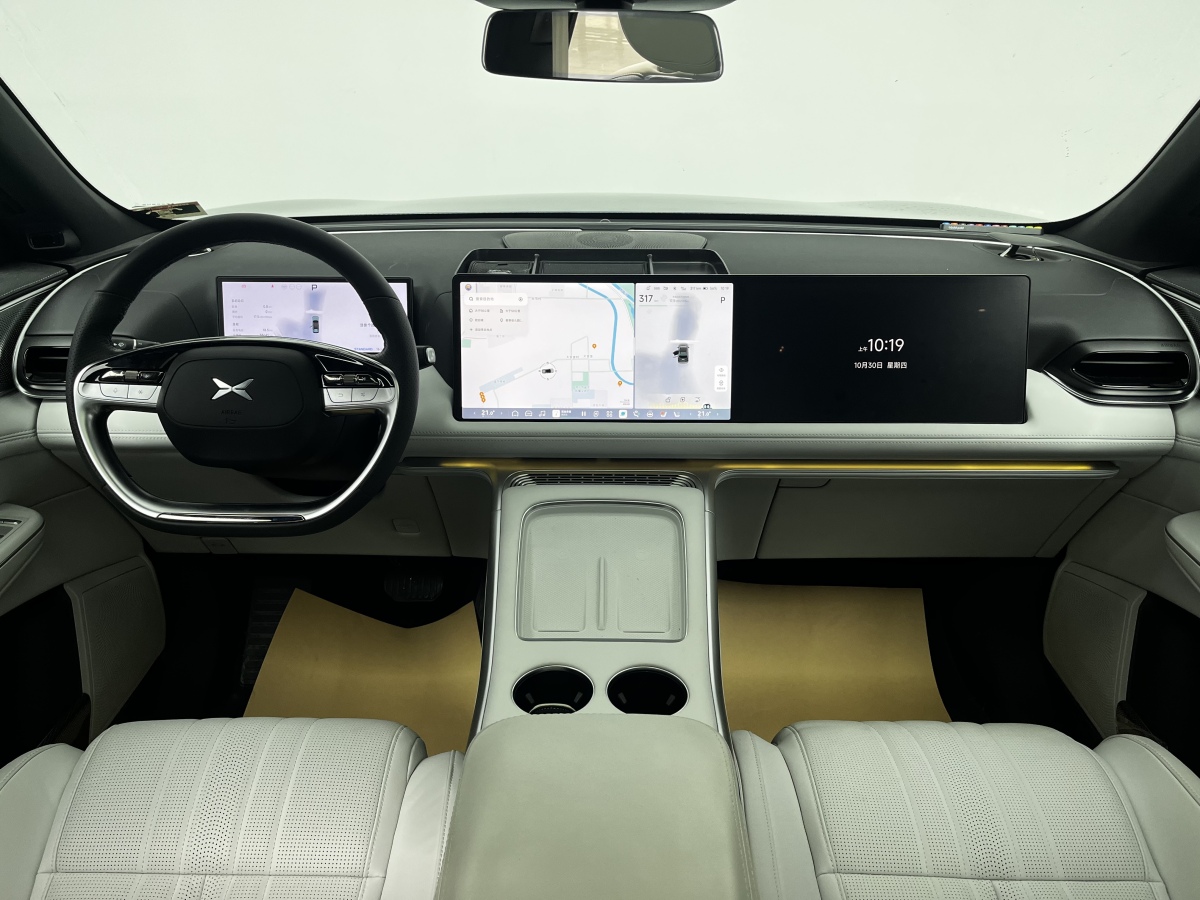 Xpeng G9 2023 immagine di auto #12