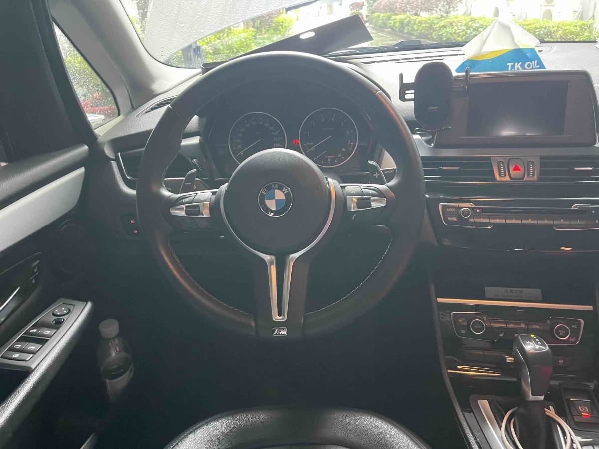 BMW 2 Series Tourer 2017 car image #12