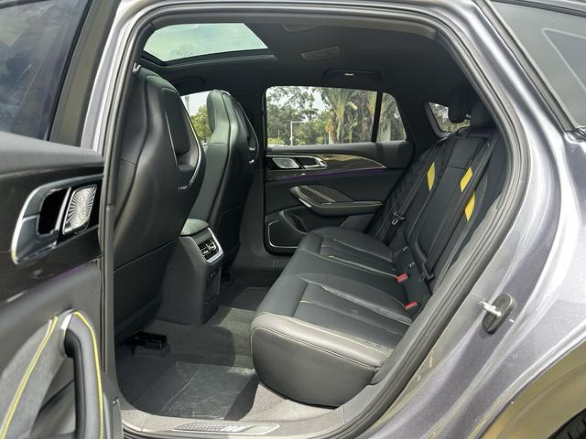 HongQi H6 2023 #12 HongQi H6 2023 car image #12