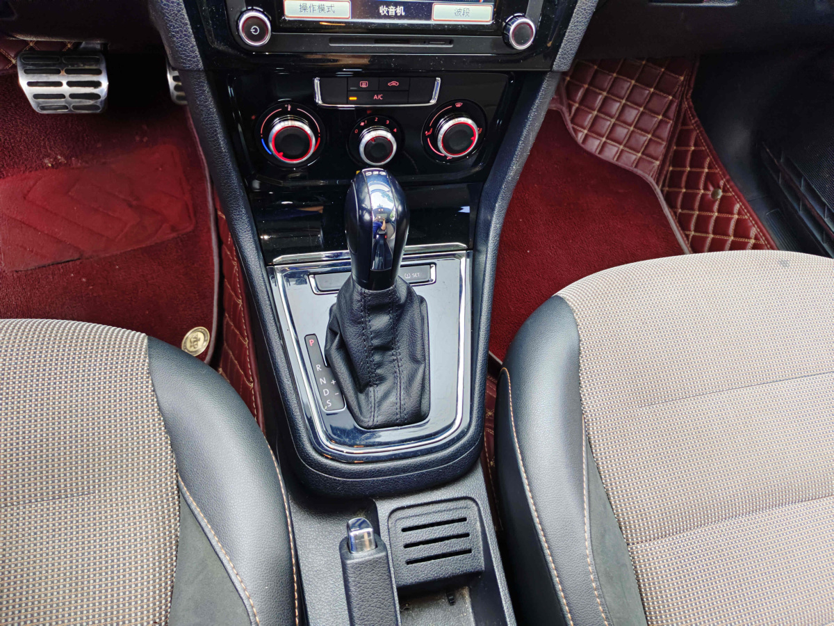 Volkswagen C-Trek 2018 #12 Volkswagen C-Trek 2018 car image #12