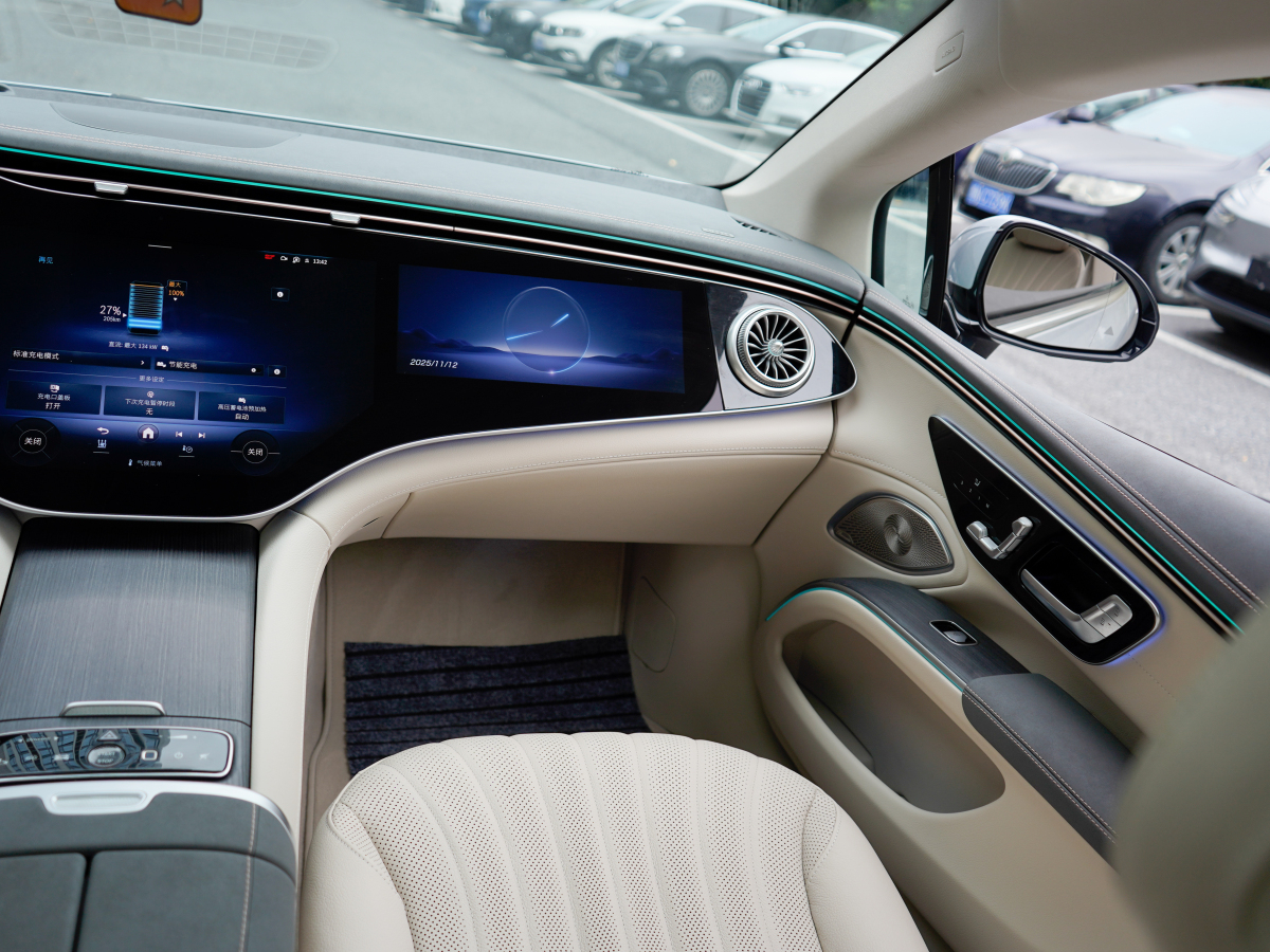 Mercedes-Benz EQS Class 2024 #12 Mercedes-Benz EQS Class 2024 car image #12