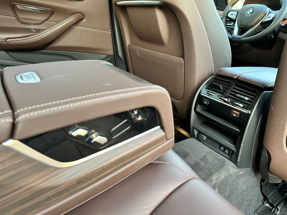 BMW X2 M35i 2020 car image #12