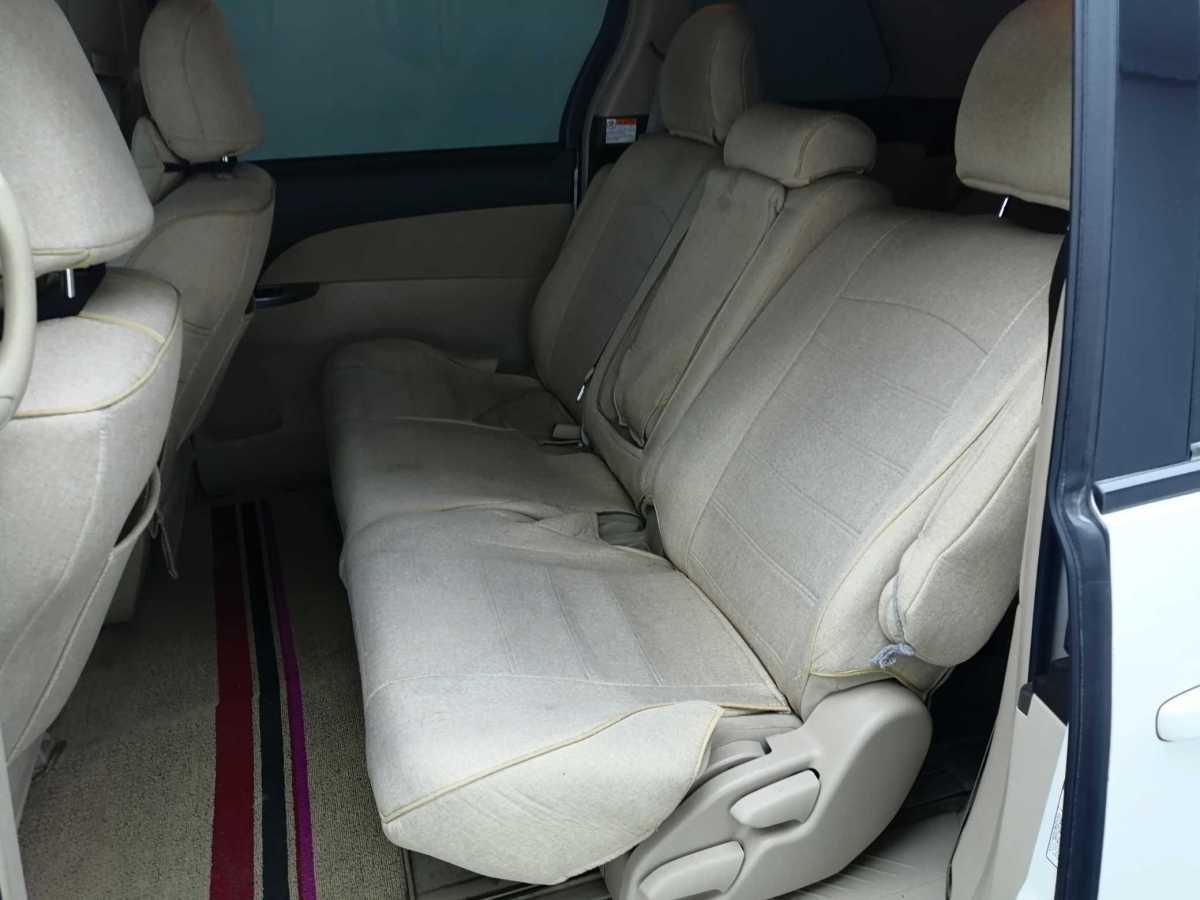 Toyota Previa 2018 car image #12