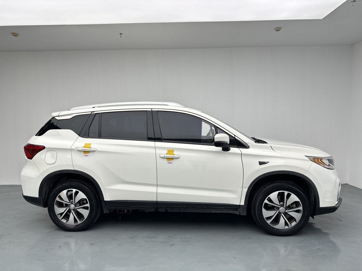 GAC ix4 2018 #12 GAC ix4 2018 car image #12